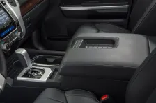 2013 Toyota Tundra 5.7 V8 32V (381 bg) Automatic 8