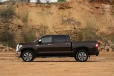 2017 Toyota Tundra 4.6 V8 (310 bg) 4x4 ECT-i 8