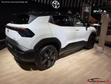 2025 Toyota Urban Cruiser 61 kWh (184 bg) AWD 7