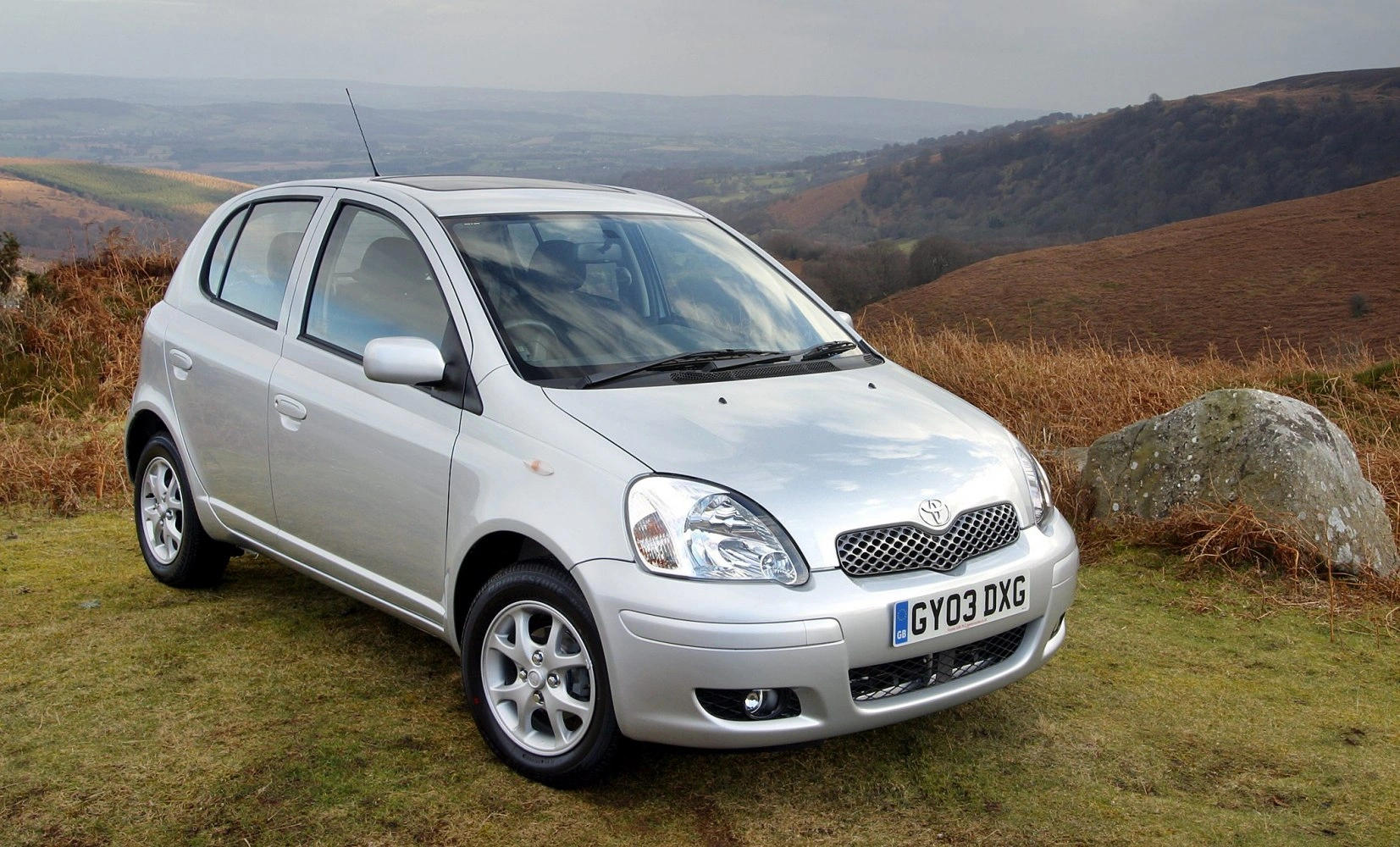 2003 Toyota Yaris 1.3 VVT-i (87 bg) Automatic