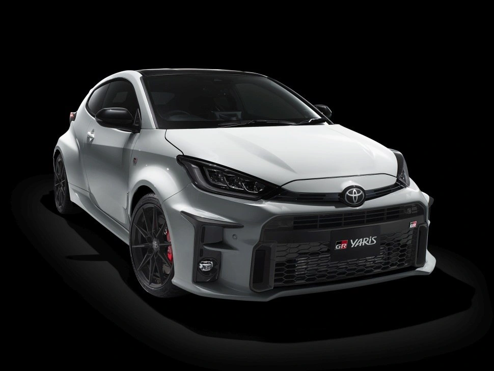 2020 Toyota Yaris 1.5 (120 bg) CVT