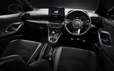 Toyota 1.5 (120 bg) CVT (2020)