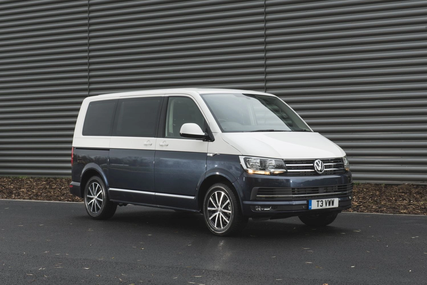 Volkswagen Caravelle Caravelle (T6)