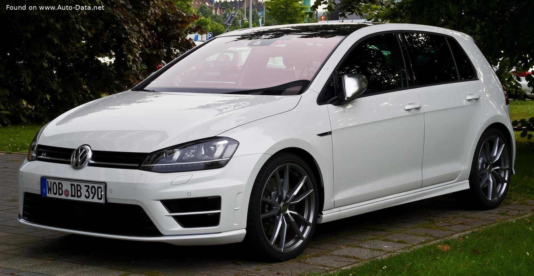 2012 Volkswagen Golf GTI 2.0 TSI (230 bg) DSG