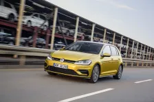 2017 Volkswagen Golf 1.4 TSI (125 bg) DSG 1