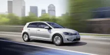 2017 Volkswagen Golf e-Golf 35.8 kWh (136 bg) CVT 3