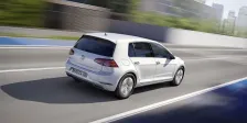2017 Volkswagen Golf e-Golf 35.8 kWh (136 bg) CVT 4