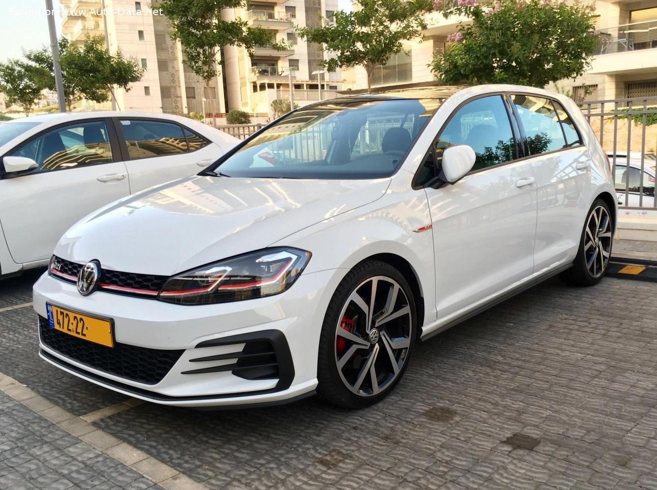 2017 Volkswagen Golf GTI 2.0 TSI (230 bg) DSG