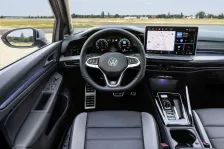 2024 Volkswagen Golf 1.5 TSI (150 bg) 8
