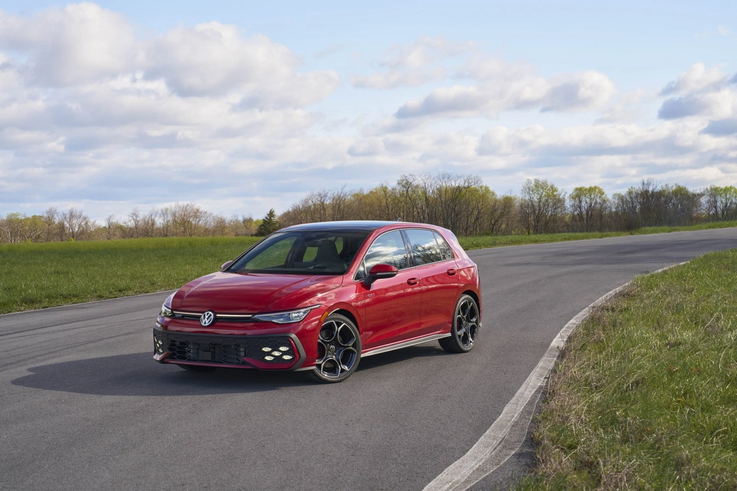 2024 Volkswagen Golf GTE 1.5 TSI (272 bg) eHybrid DSG