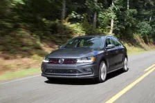 2014 Volkswagen Jetta 2.0 TDI (150 bg) DSG 1