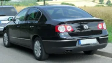 2005 Volkswagen Passat 2.0 TDI (140 bg) 8