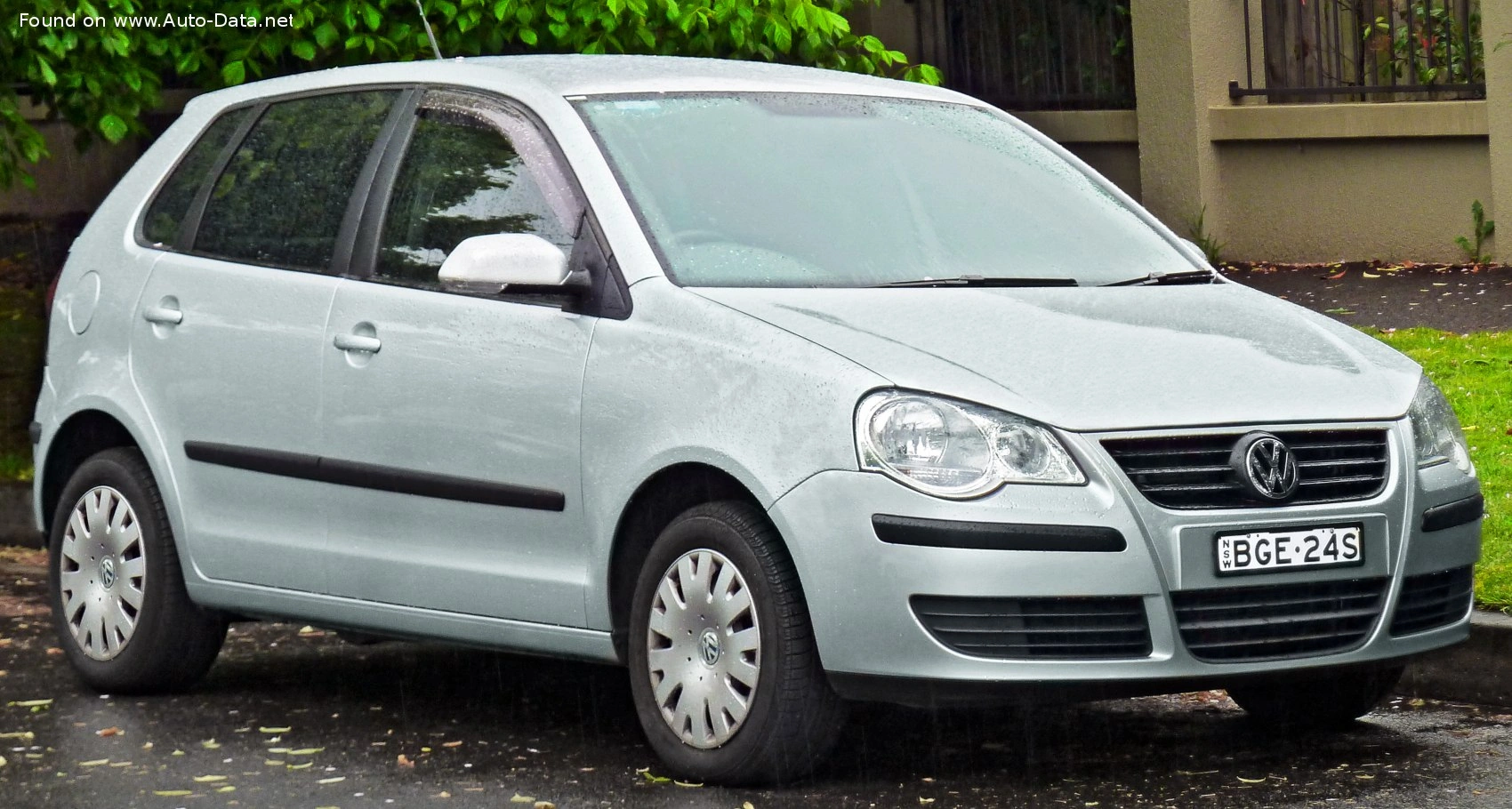 2005 Volkswagen Polo 1.4 (80 bg) Automatic 3-d
