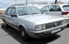 1981 Volkswagen Santana 1.8 (90 bg) 1