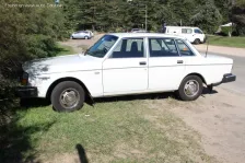 1974 Volvo 240 2.4 Diesel (82 bg) 2