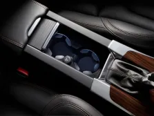 Volvo 2.5 T5 (254 bg) AWD Automatic (2015)