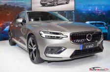 2018 Volvo V60 Recharge 2.0 T8 (455 bg) Plug-in Hybrid AWD Geartronic 1