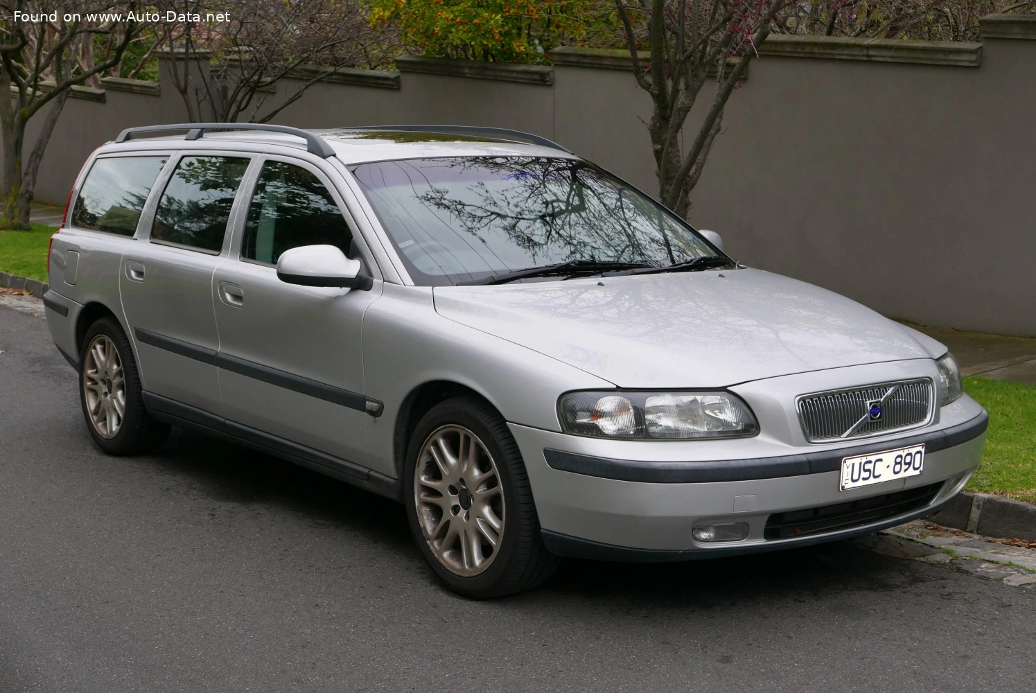 2000 Volvo V70 2.4 (140 bg)