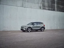 2022 Volvo XC40 1.5 T2 (129 bg) Automatic 3