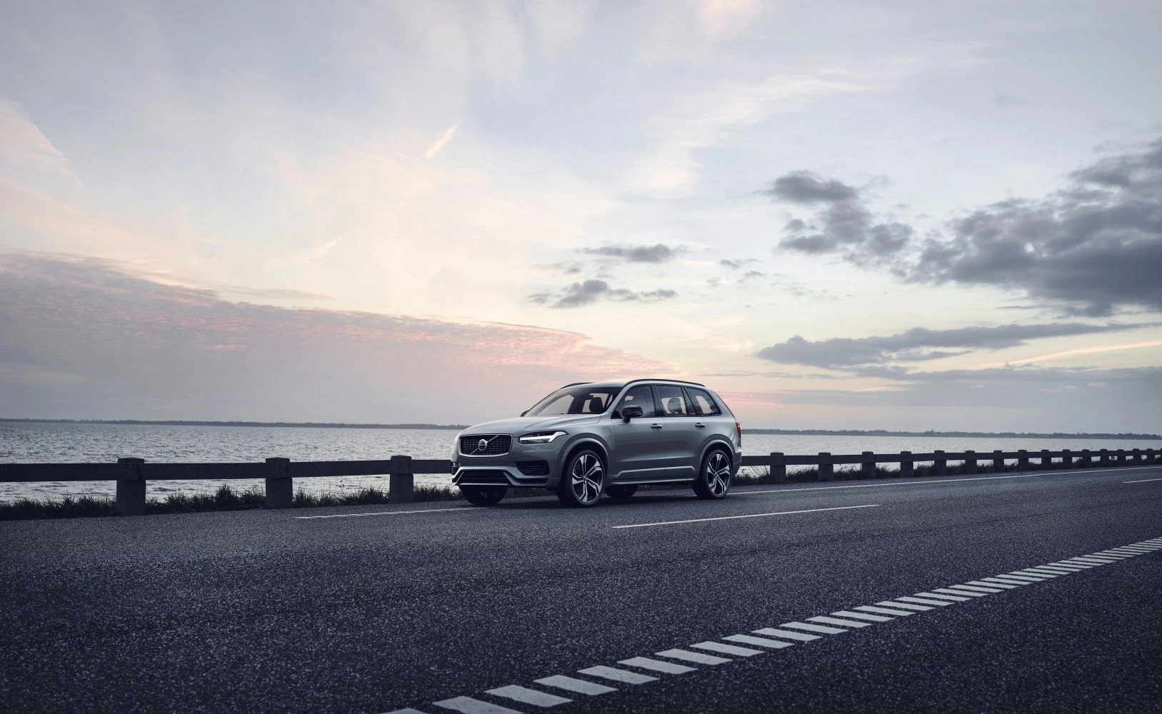 2019 Volvo XC90 2.0 B6 (299 bg) Mild Hybrid AWD Automatic 6-7 Seat